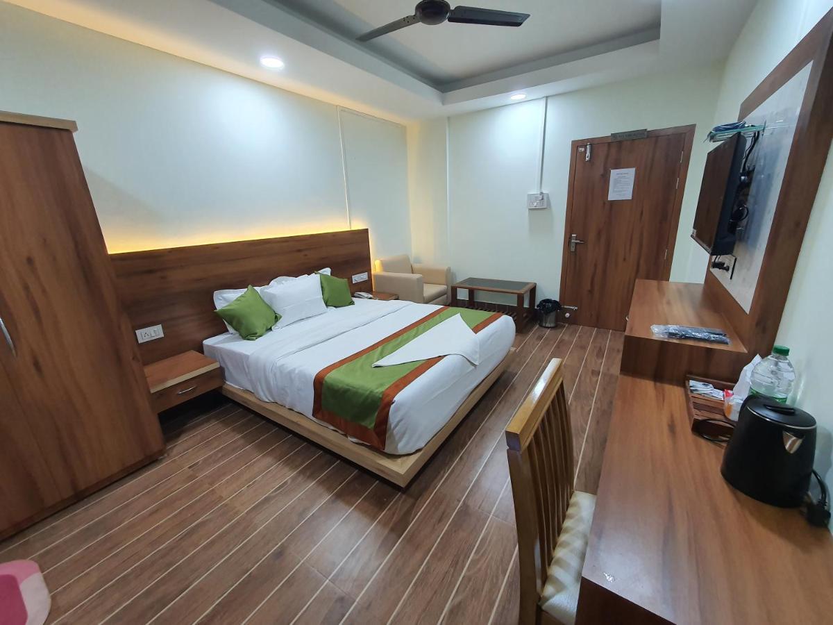 Hotel Deo Volente Sivasagar المظهر الخارجي الصورة