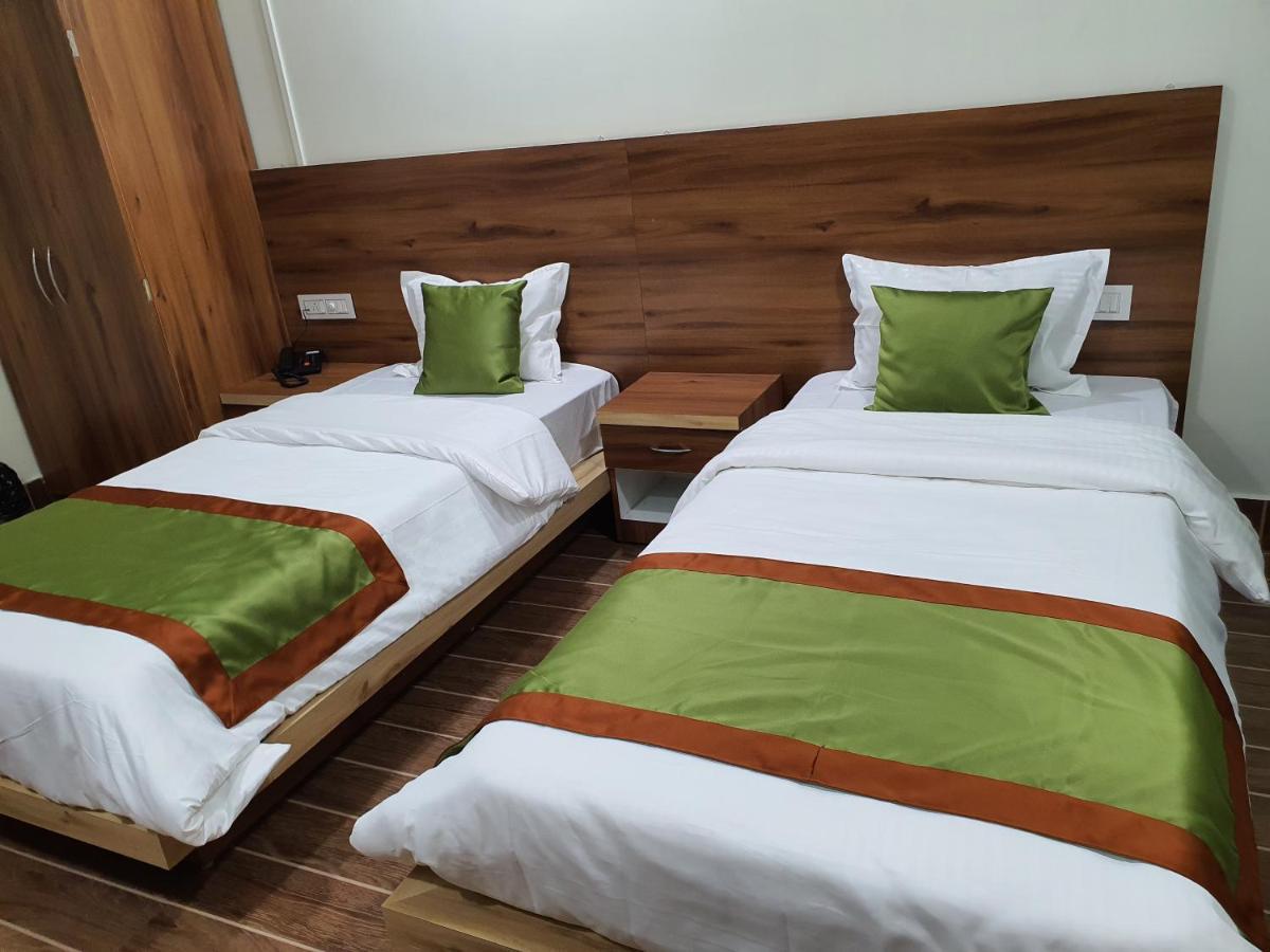 Hotel Deo Volente Sivasagar المظهر الخارجي الصورة